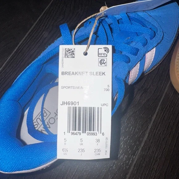 Adidas Women's Breaknet Sleek sneaker - Picture 4 of 4